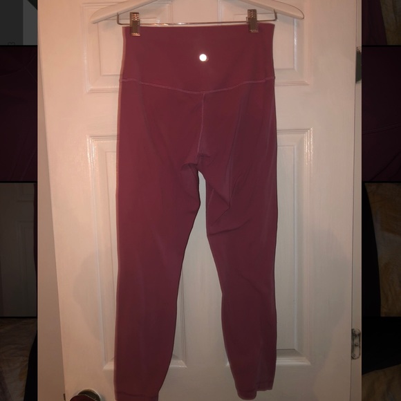 High Waisted Rose Align Lululemon Leggings size8 - Picture 6 of 6